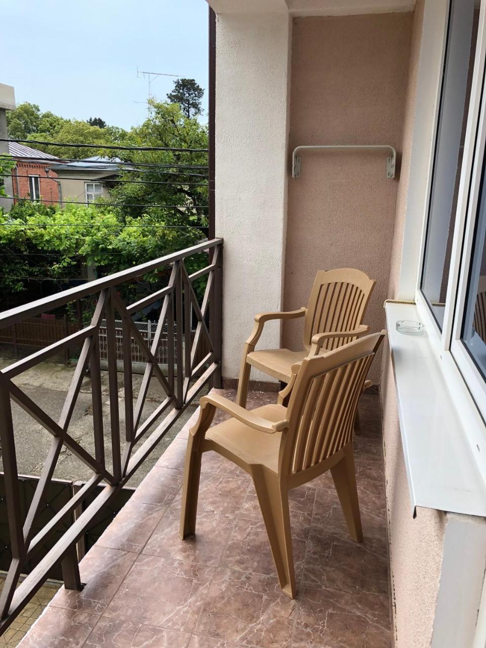 Guest House Zvanba Гагра Екстер'єр фото
