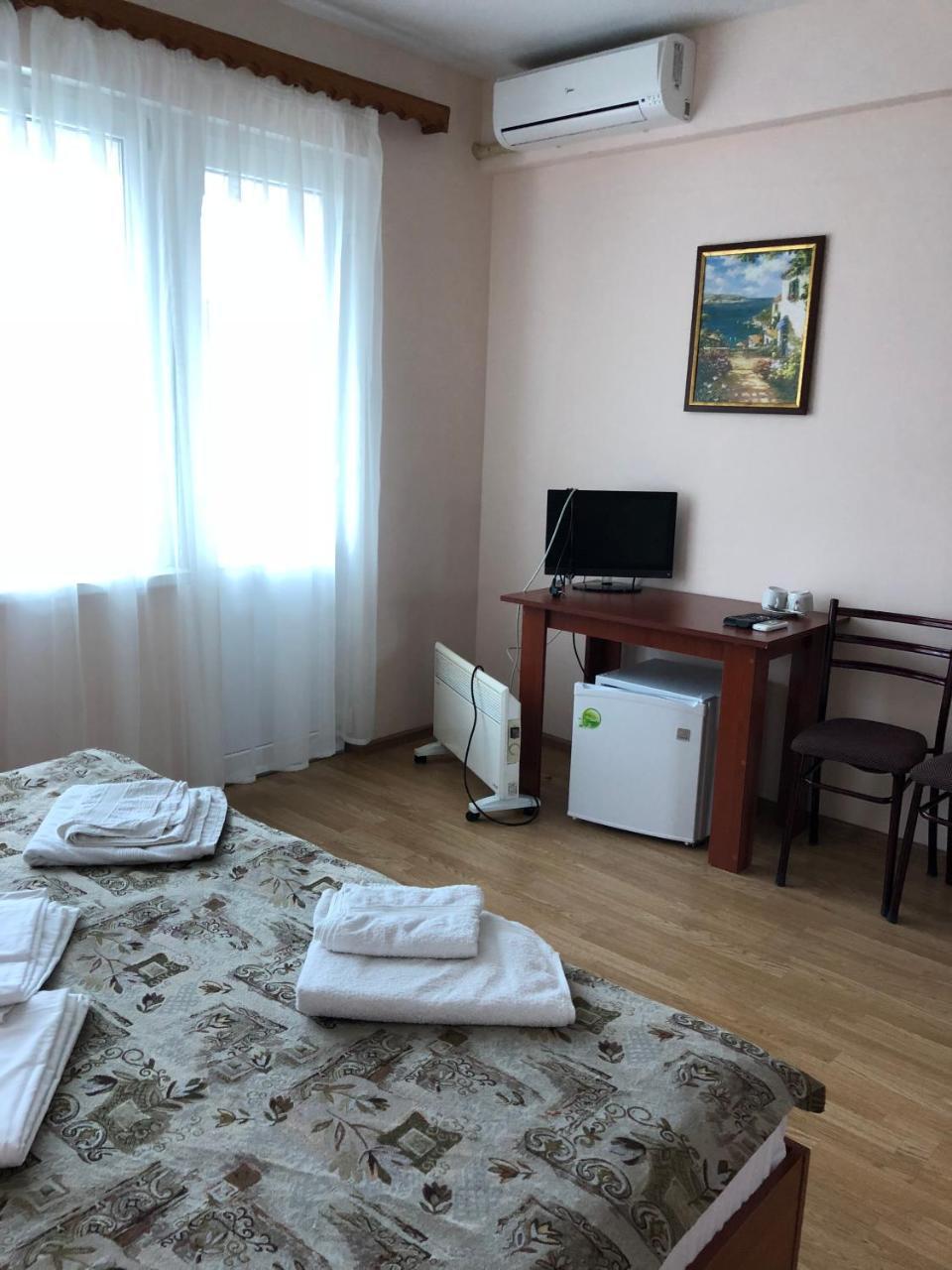 Guest House Zvanba Гагра Екстер'єр фото